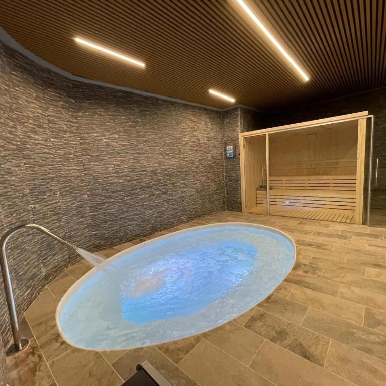 "BOUTIQUE H8" Beach Roof Terrace Infinity Pool Bar SPA Padel Swimming Pool - Apartamento de 1 dormitorio - 7