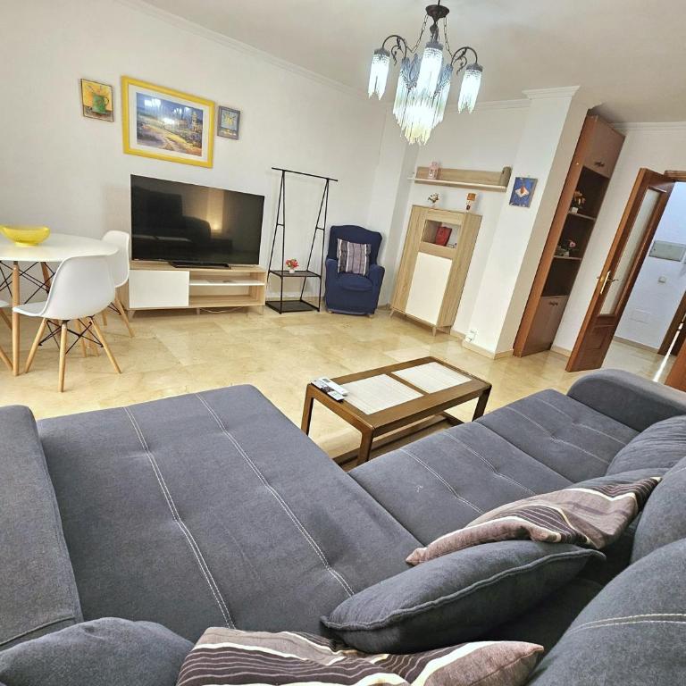 ALMERIA CENTRO y CONFORT - Apartamento de 3 dormitorios - 3
