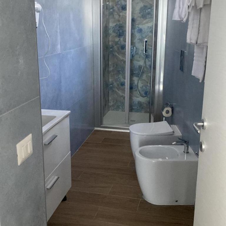 B&B Lungomare SANNAZZARO - Camera Deluxe (2 Adulti + 1 Bambino) - 2