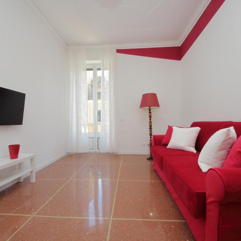 YCH-Vintage flat near San Giovanni - One-Bedroom Apartment - 1