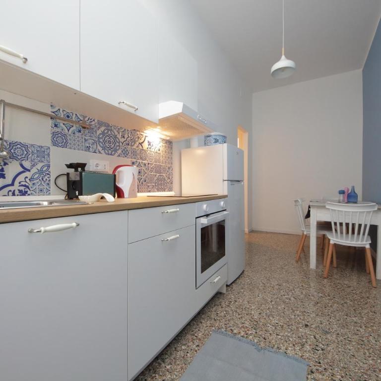 YCH-Vintage flat near San Giovanni - One-Bedroom Apartment - 8