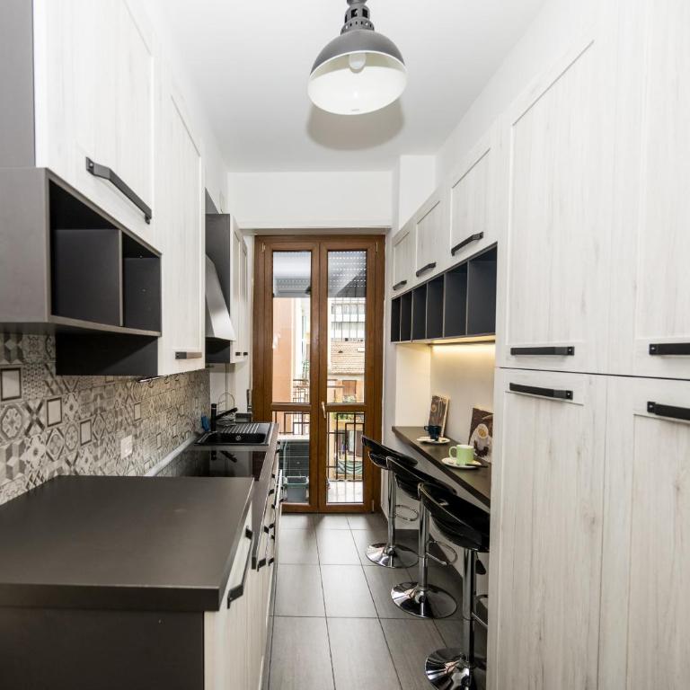 Airguest Central Station - Appartamento con 2 Camere da Letto - 1