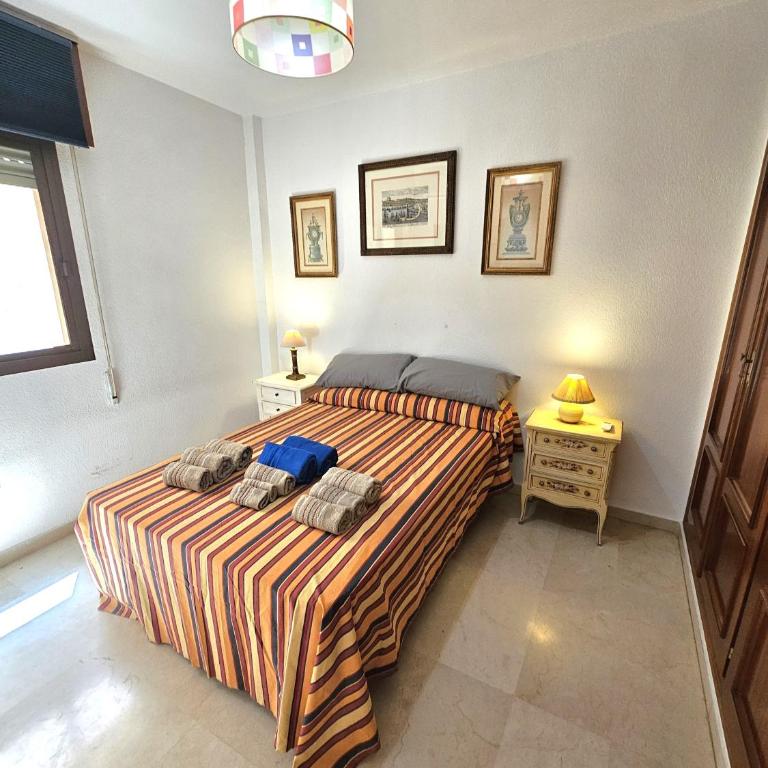 ALMERIA CENTRO y CONFORT - Apartamento de 3 dormitorios - 11