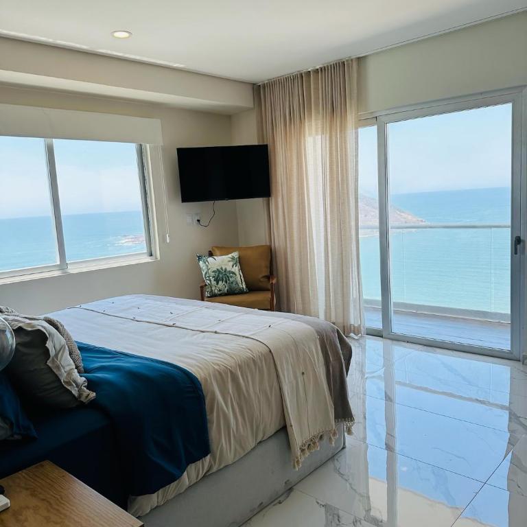 Isla Pájaros - Beach Condo - Three-Bedroom Apartment - 18