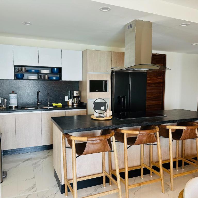 Isla Pájaros - Beach Condo - Three-Bedroom Apartment - 7
