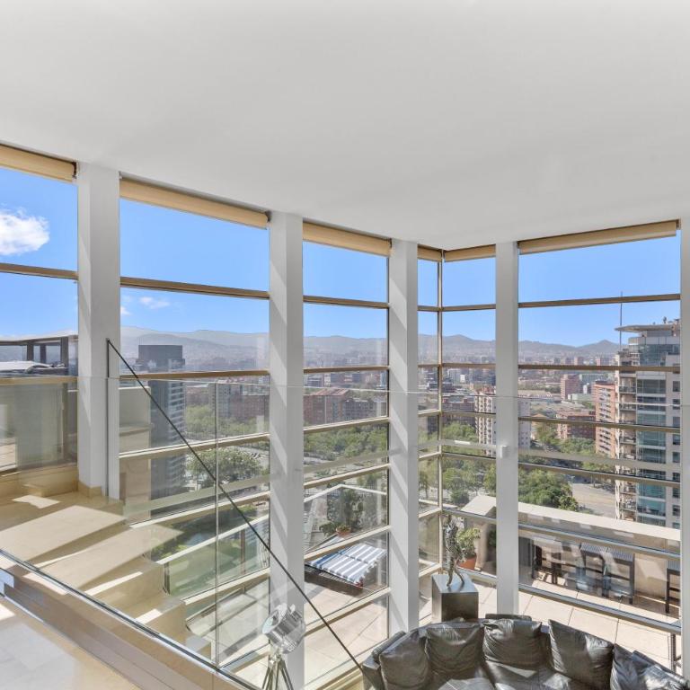 Penthouse Duplex with Epic Views - Apartment - 13