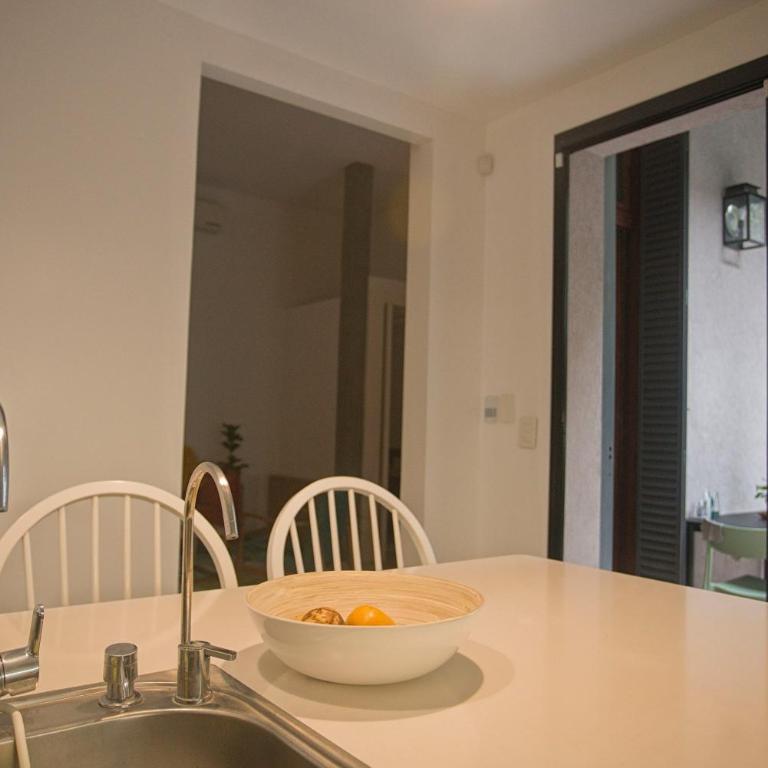 Green filled home with rooftop BBQ - Apartamento de 3 dormitorios - 26