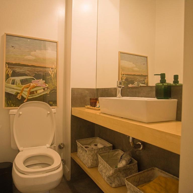 Green filled home with rooftop BBQ - Apartamento de 3 dormitorios - 14