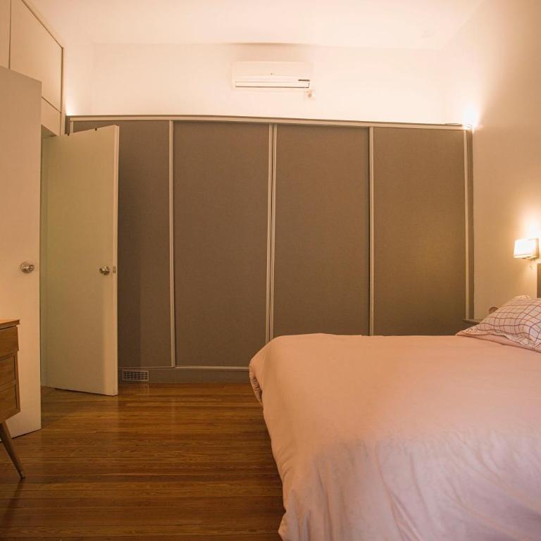 Green filled home with rooftop BBQ - Apartamento de 3 dormitorios - 5