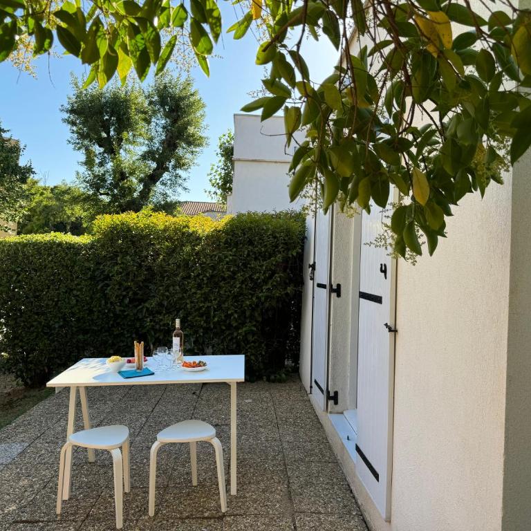 Beach Cannes Bungalows - Holiday Apartments near Cannes - Appartement - Rez-de-Chaussée - 19
