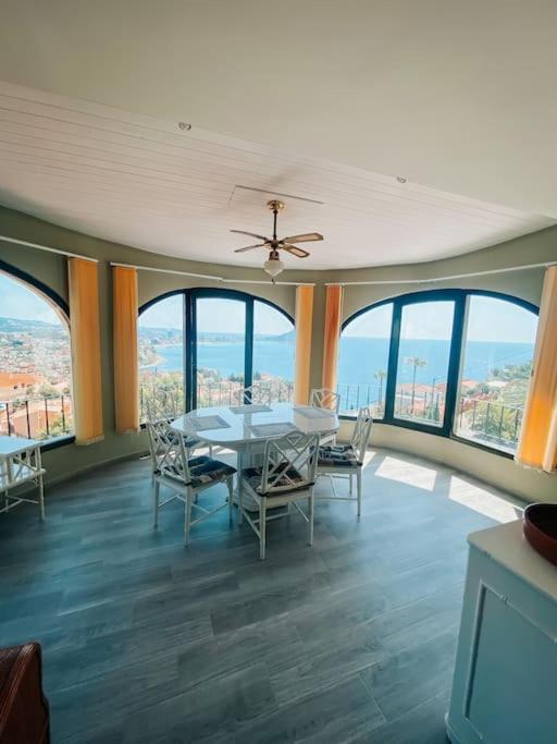 Villa Fantastica con vistas a la bahia y con pisciana - Villa - 42