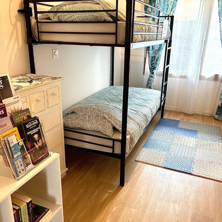 Cosy Apartment - Parking, Garden,10mn from Disneyland! - Two-Bedroom Apartment - 7
