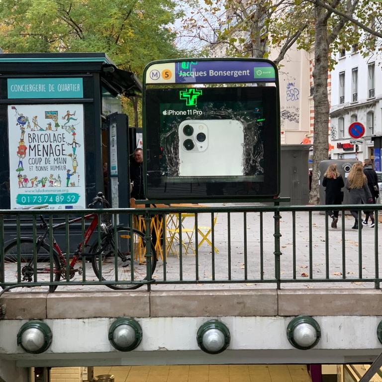 Vivez au coeur du centre de Paris! Métro à 1min - Proche Republique - Appartement 3 Chambres - 16
