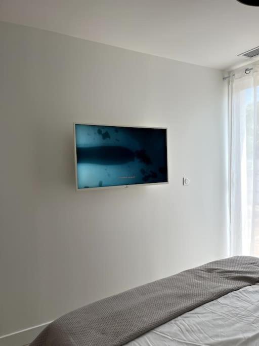 La Villa du Soleil - Three-Bedroom Apartment - 2