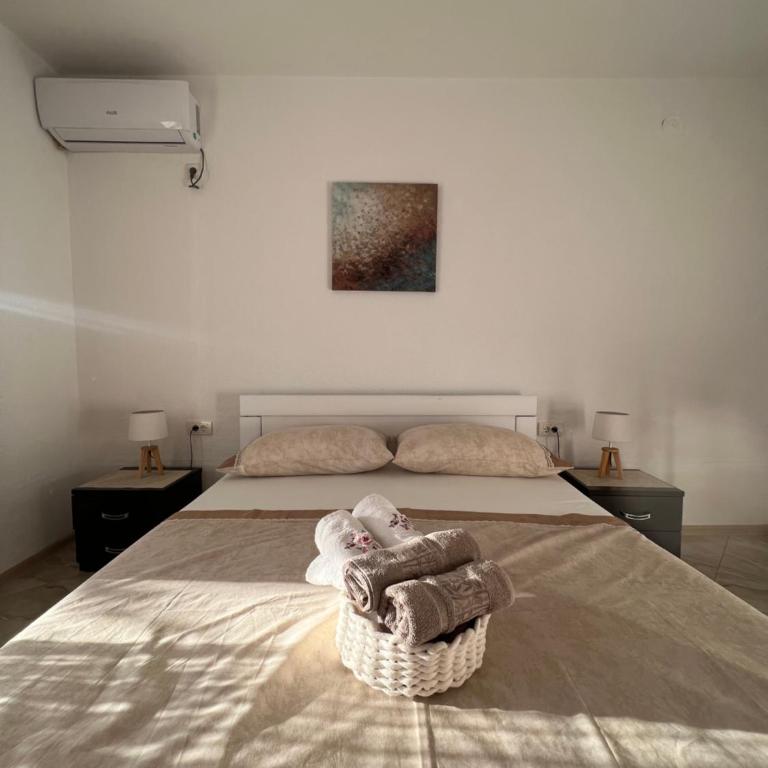 Suka Apartments - Two-Bedroom Apartment - 4