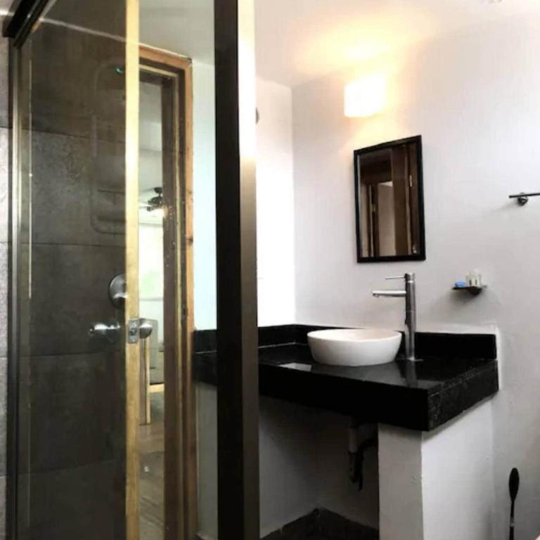 Zona centro,mejor ubicación a minutos zonahotelera - Apartamento de 2 dormitorios - 4