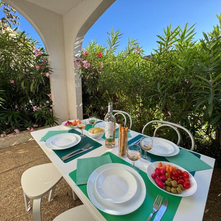 Beach Cannes Bungalows - Holiday Apartments near Cannes - Appartement - Rez-de-Chaussée - 14
