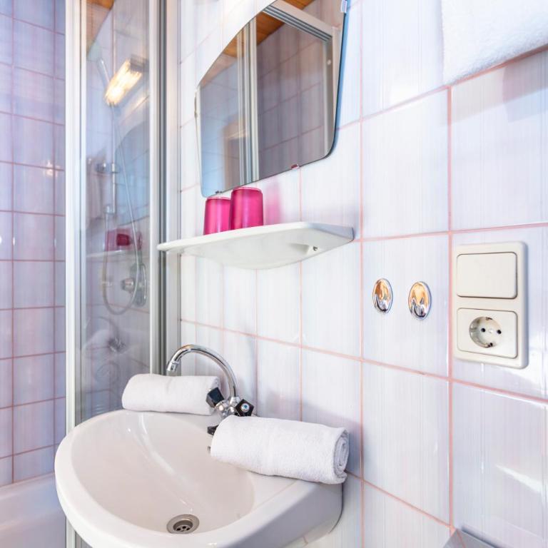 Ferienhaus Berger - Apartment mit 2 Schlafzimmern und Bergblick - 8