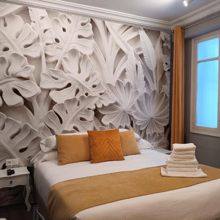 Serendipity Hispalis Nervión - Estudio con cama extragrande y sofá cama - 3
