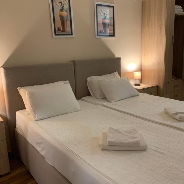 Guesthouse P&A - Deluxe Twin Room - 8