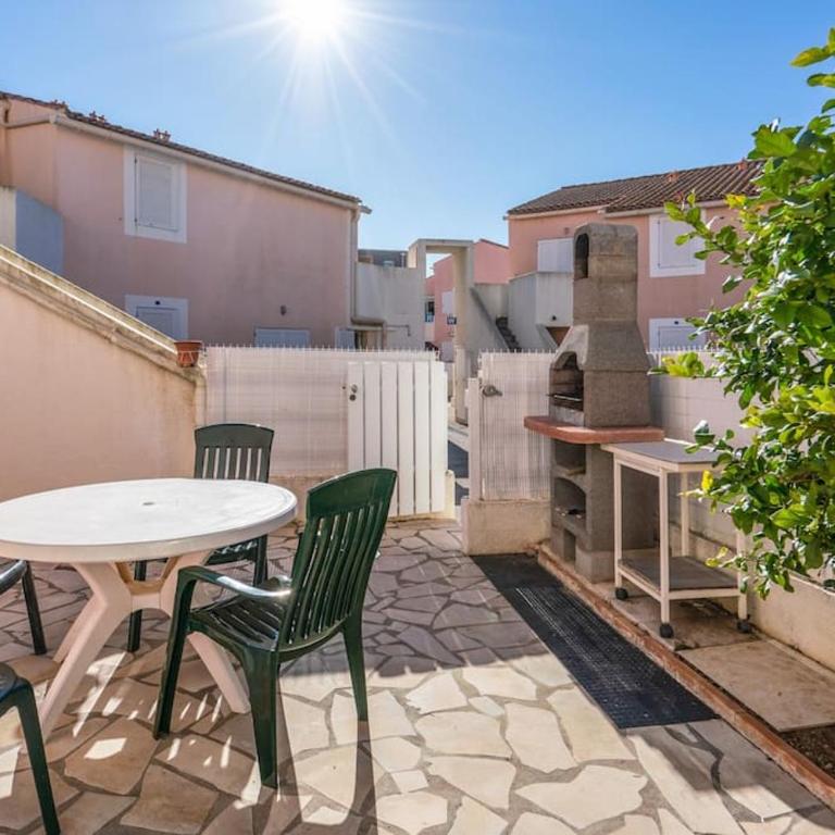 Coquet, terrasse, BBQ, Clim, parking, proche plage - Apartamento de 2 dormitorios - 2