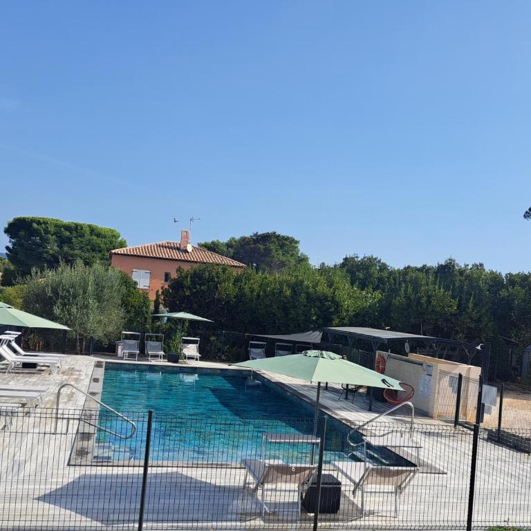 Cottage 43 m2 2 épis - Plage à 400m - PARKING Jardin TERRASSE Wifi - Haus mit 2 Schlafzimmern - 14