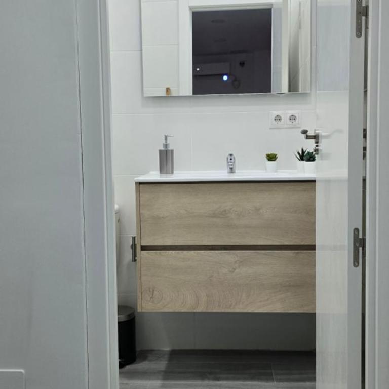 NUEVO APto DIVINA PASTORA n2 - Apartamento de 2 dormitorios - 4