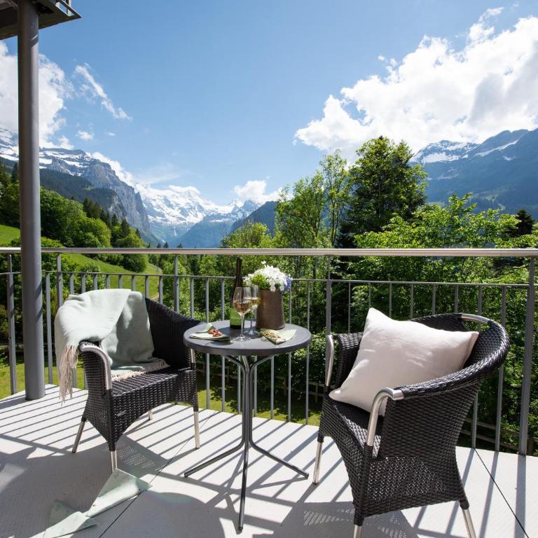 Chalet Mittaghorn Apt 4 - Superior Apartment mit Balkon - 23