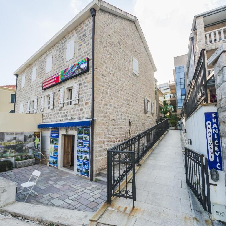 Apartments Franićević - Apartman s 1 Spavaćom Sobom i Balkonom - 30