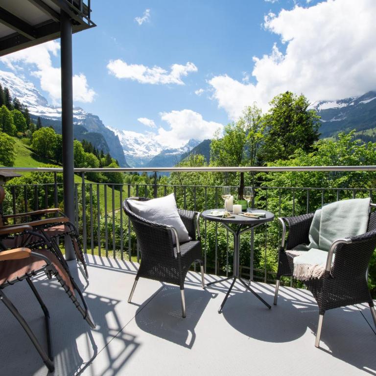 Chalet Mittaghorn Apt 4 - Superior Apartment mit Balkon - 30