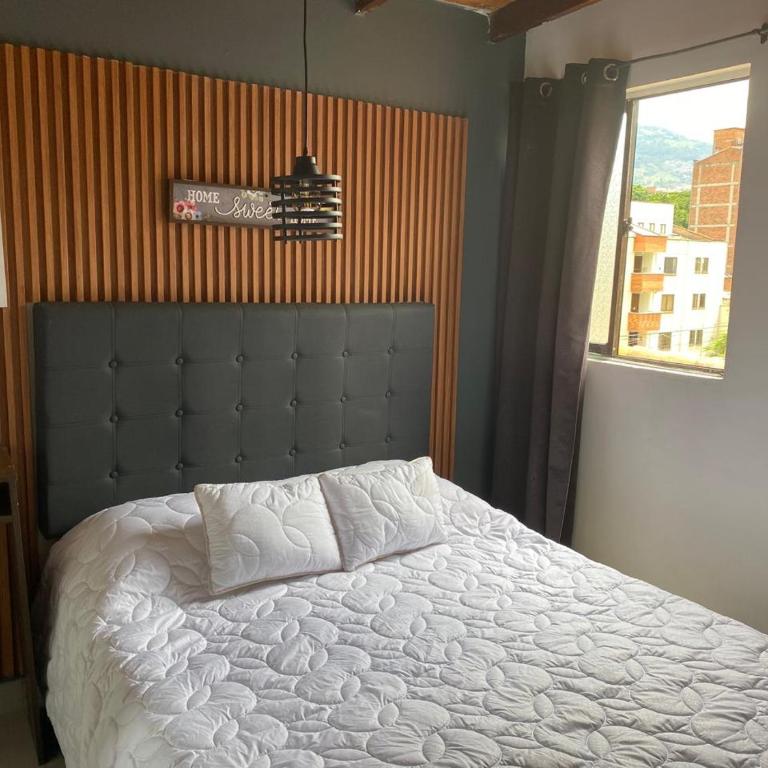 34 BELLo APARTAMENTO EN LA MEJOR ZONA DE MEDELLIN LAURELES ESTADIO 2 HAb 2 BAÑOS - Apartamento de 2 dormitorios - 9