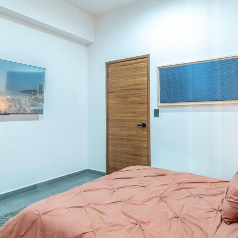 Depa en Malecon con Vista al Mar - Two-Bedroom Apartment - 10