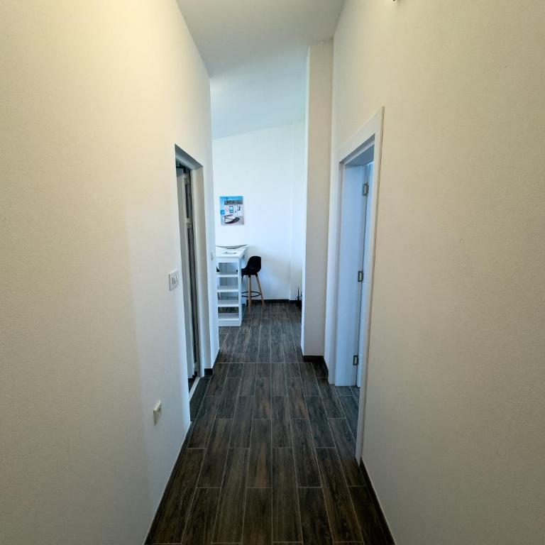 Adla Apartmani - Two-Bedroom Deluxe Apartment - 3