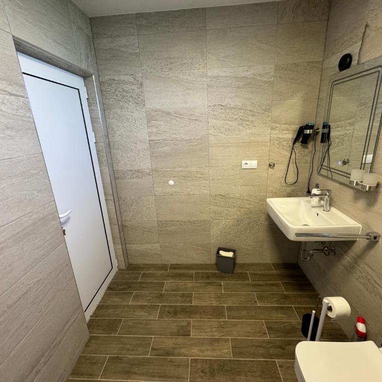Adla Apartmani - Deluxe One-Bedroom Apartment - 1