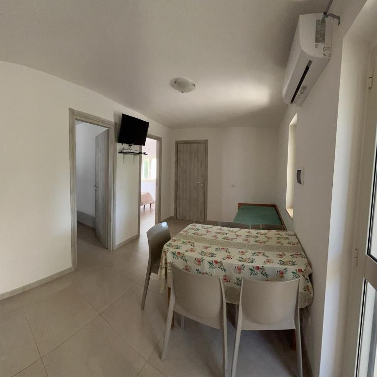 Camping Village San Michele - Appartamento con 2 Camere da Letto - 1