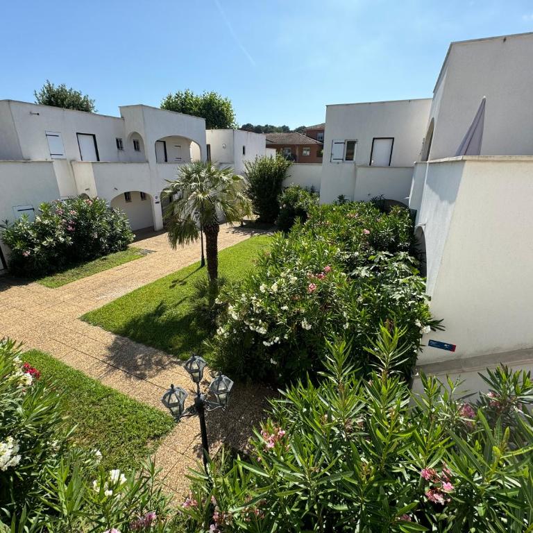 Beach Cannes Bungalows - Holiday Apartments near Cannes - Appartement avec Terrasse - 25