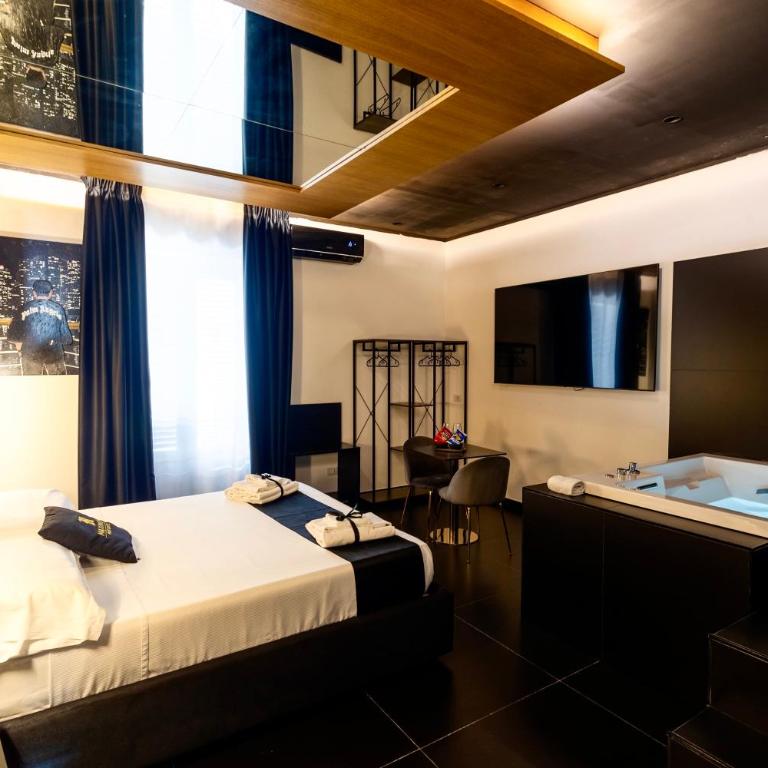 Maximum hub suite&spa - Camera King con Vasca Idromassaggio - 19