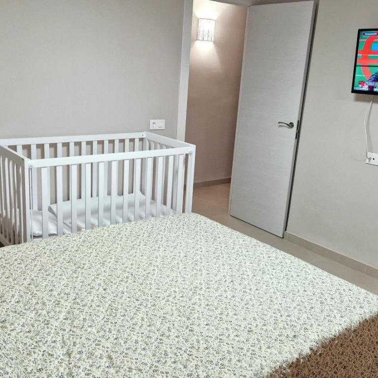 Apartamento REFORMADO con PARKING a 1 minuto de la PLAYA - Apartamento de 3 dormitorios - 30