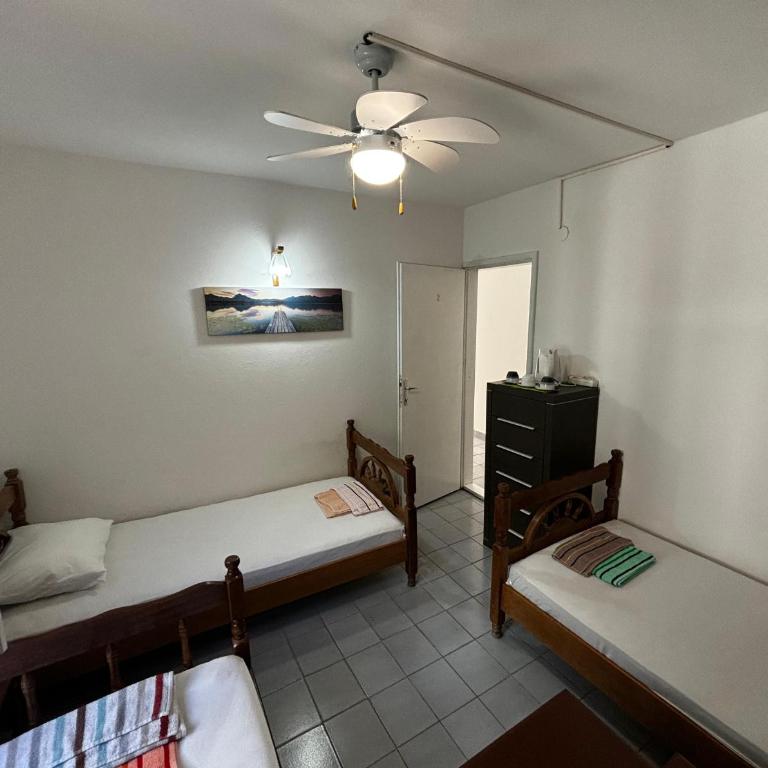Stone Villa Guesthouse - Economy Trokrevetna Soba - 9