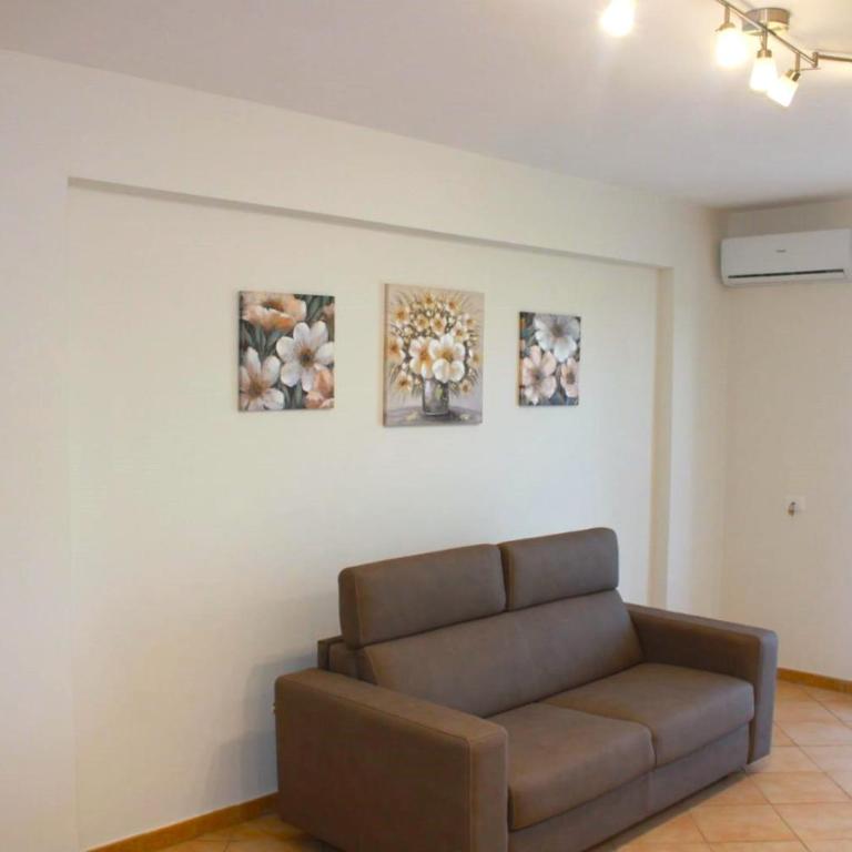 A due passi da - Appartamento con 2 Camere da Letto - 8
