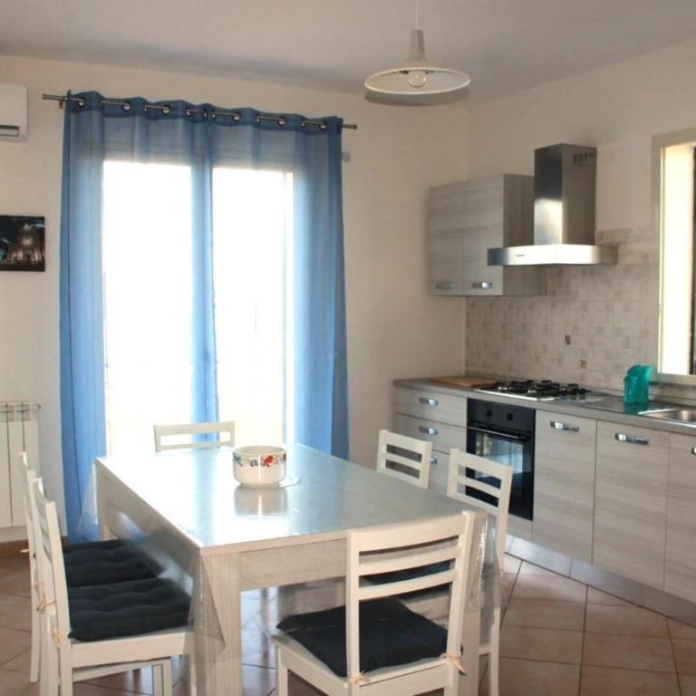 A due passi da - Appartamento con 2 Camere da Letto - 10