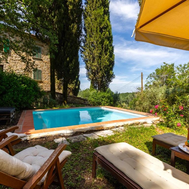 CYPRESSES VILLA with PRIVATE SWIMMING POOL - Casa con 5 Camere da Letto - 2