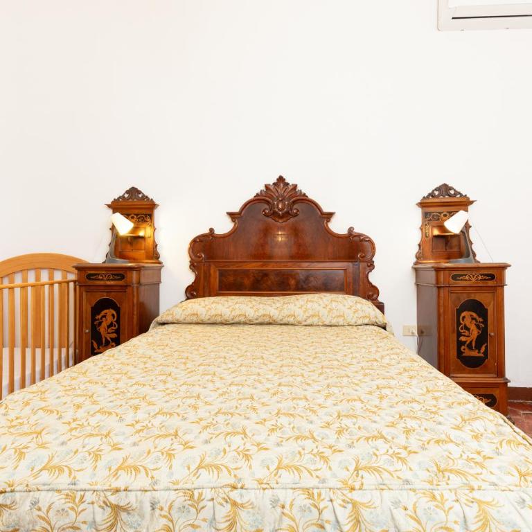 CYPRESSES VILLA with PRIVATE SWIMMING POOL - Casa con 5 Camere da Letto - 34