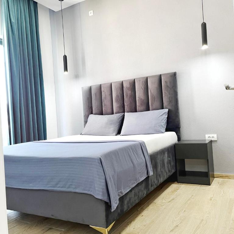 SUPREME Luxury HOTEL - Deluks Dvokrevetni Studio sa Bračnim Krevetom - 6