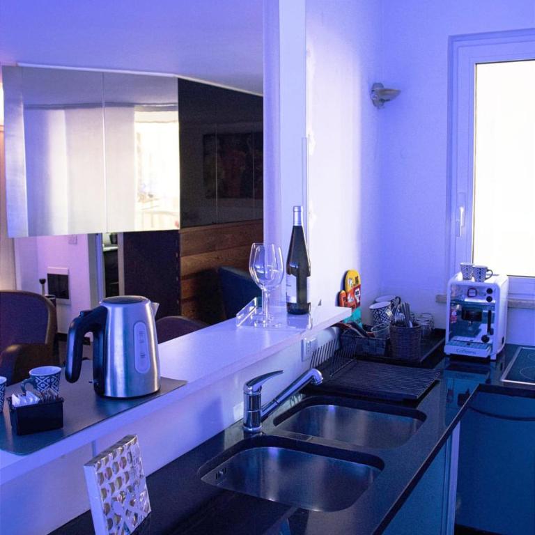 Luxury suite 2 min dal Politeama - Free Parking - Appartamento con 1 Camera da Letto - 8