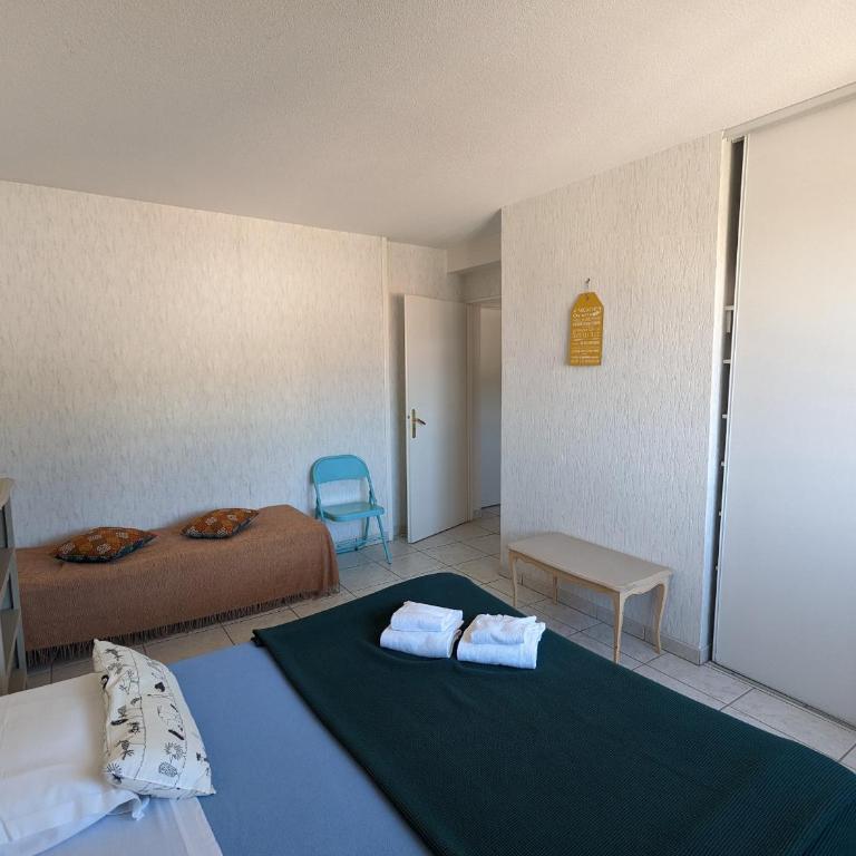 Centre Arcachon - Grand T3 Calme, Lumineux avec Terrasse et Parking, Proche Plages et Commerces - FR-1-420-8 - Apartment (5 Adults) - 21