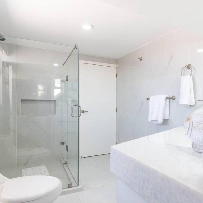 Preciosa Penthouse Con Vista Panoramica - Three-Bedroom Apartment - 8
