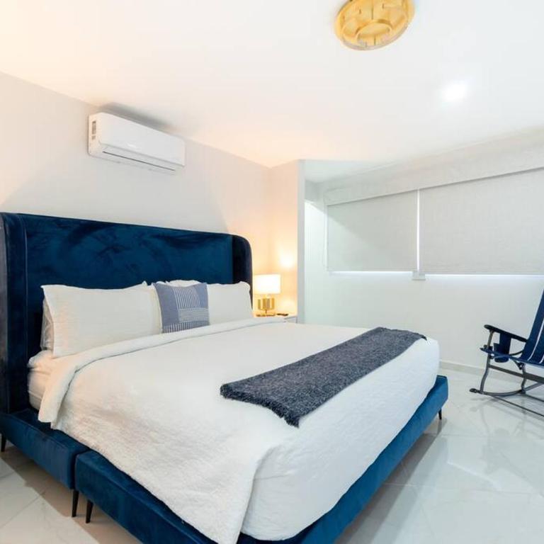 Preciosa Penthouse Con Vista Panoramica - Three-Bedroom Apartment - 25