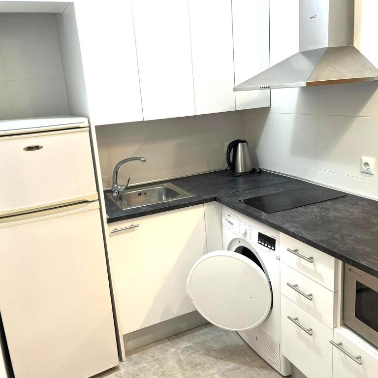 Apartamento 1 habitación cerca Sants-Estación - One-Bedroom Apartment - 3