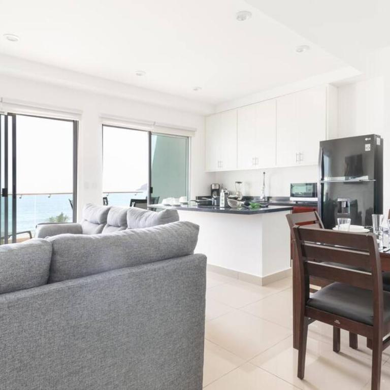 Paraíso Costero Elegante Condo con Vista al Mar - Two-Bedroom Apartment - 3